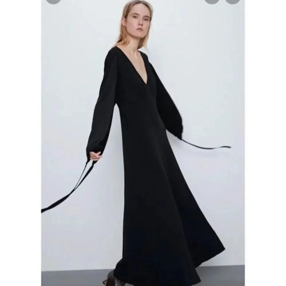 Zara knit dress with bows